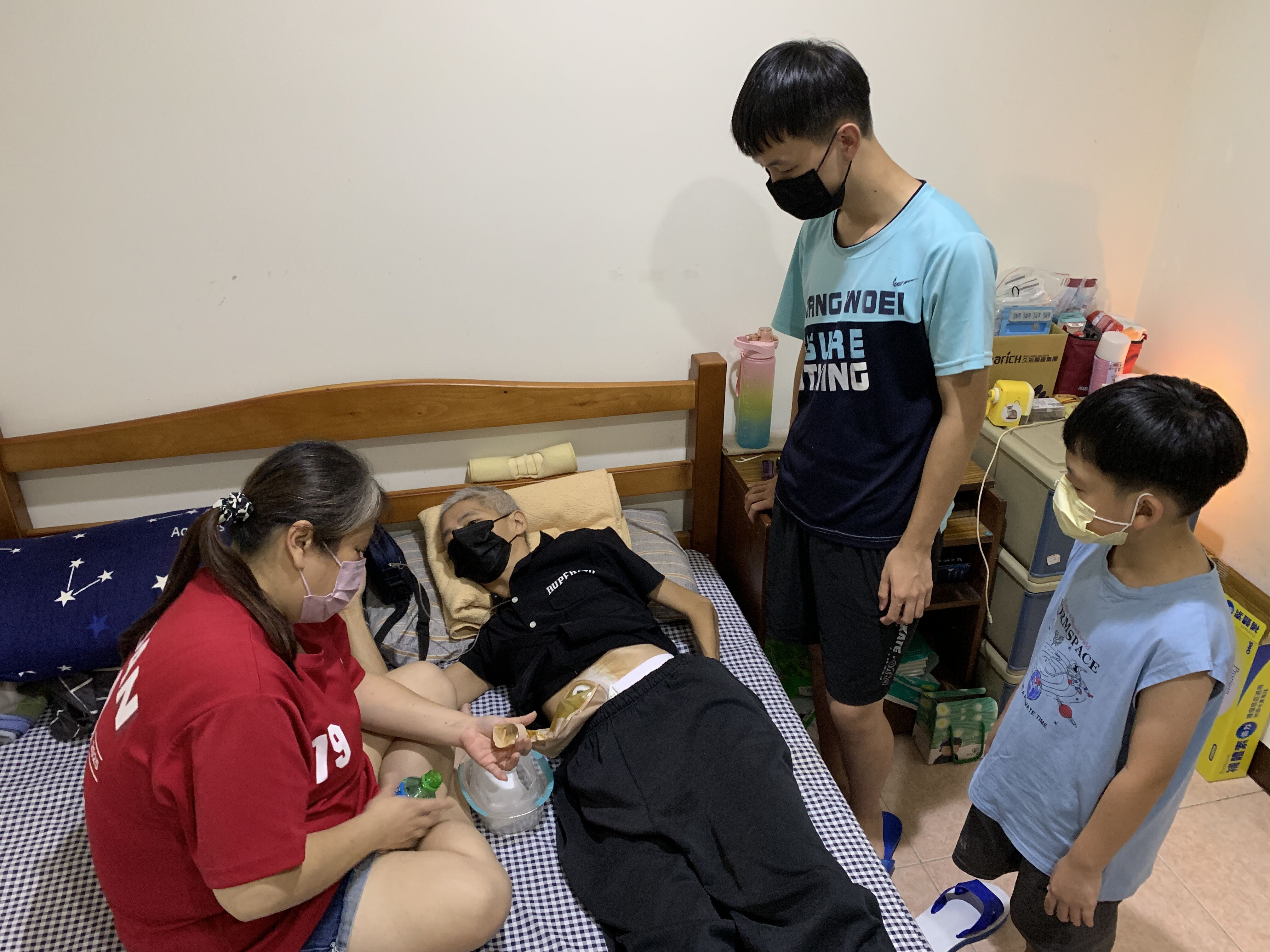 鬱夫盡力工作未料遭癌襲　妻小共同陪伴一起面對過低谷