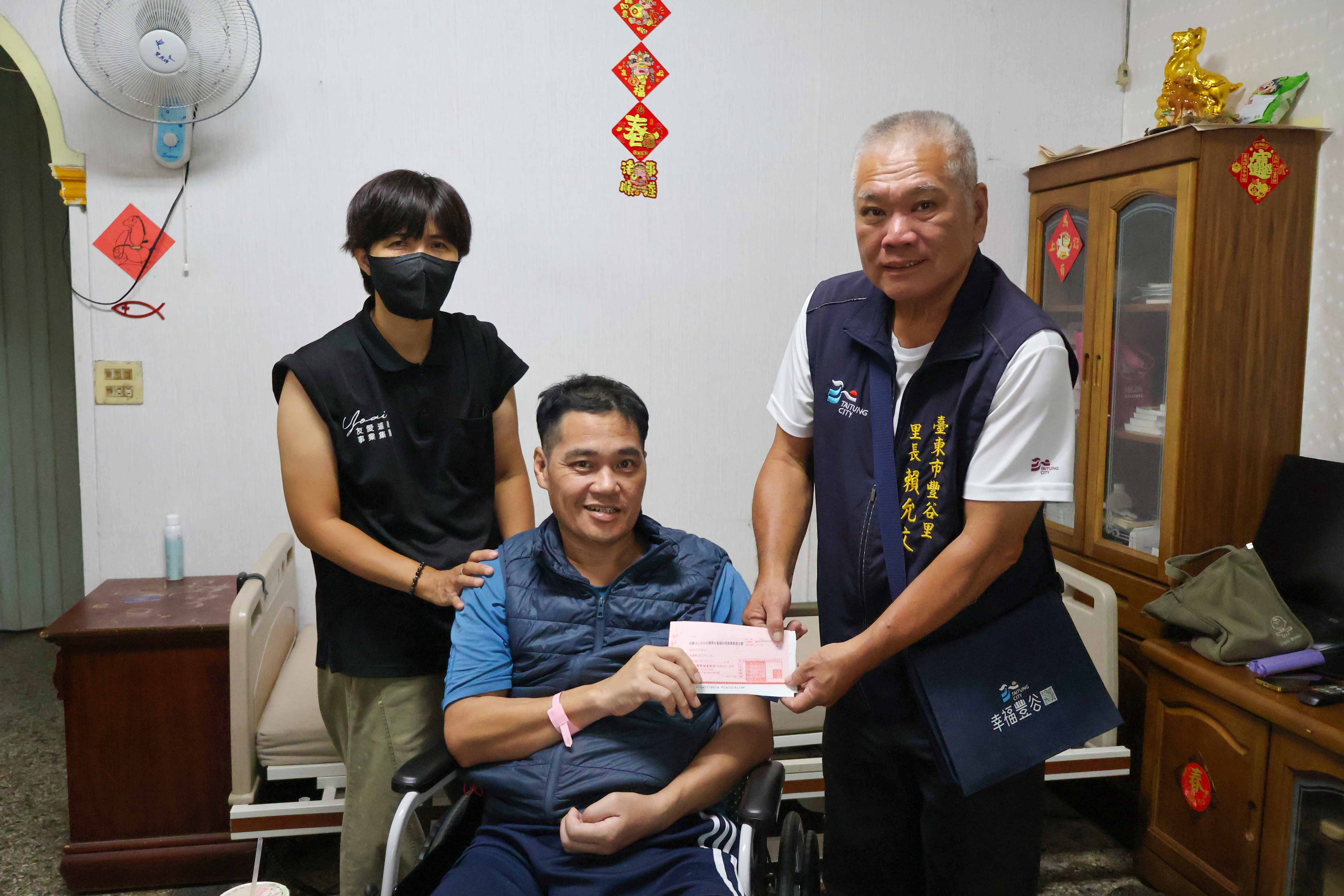 【暖流結案A6138】中風夫偕妻謝善款撐4口家  以切身之痛提醒「血壓飆高務必就醫」